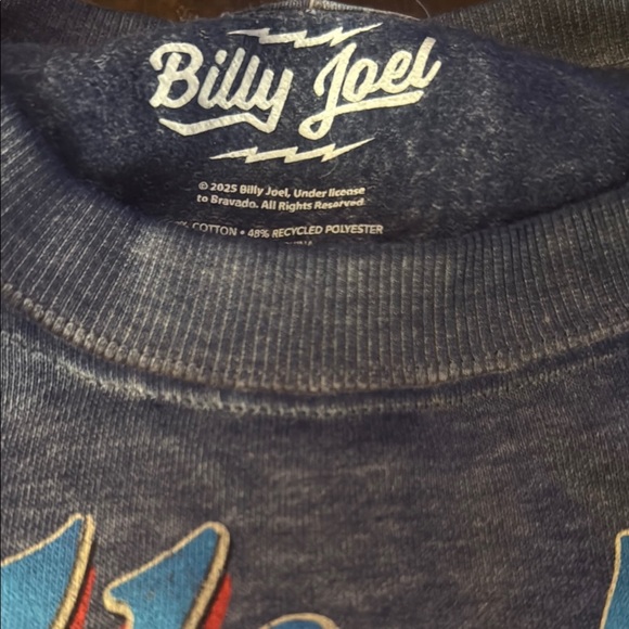 NWT Billy Joel Graphic Sweatshirt Large - Gray - Picture 3 of 4